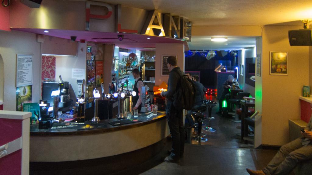 one planet bars