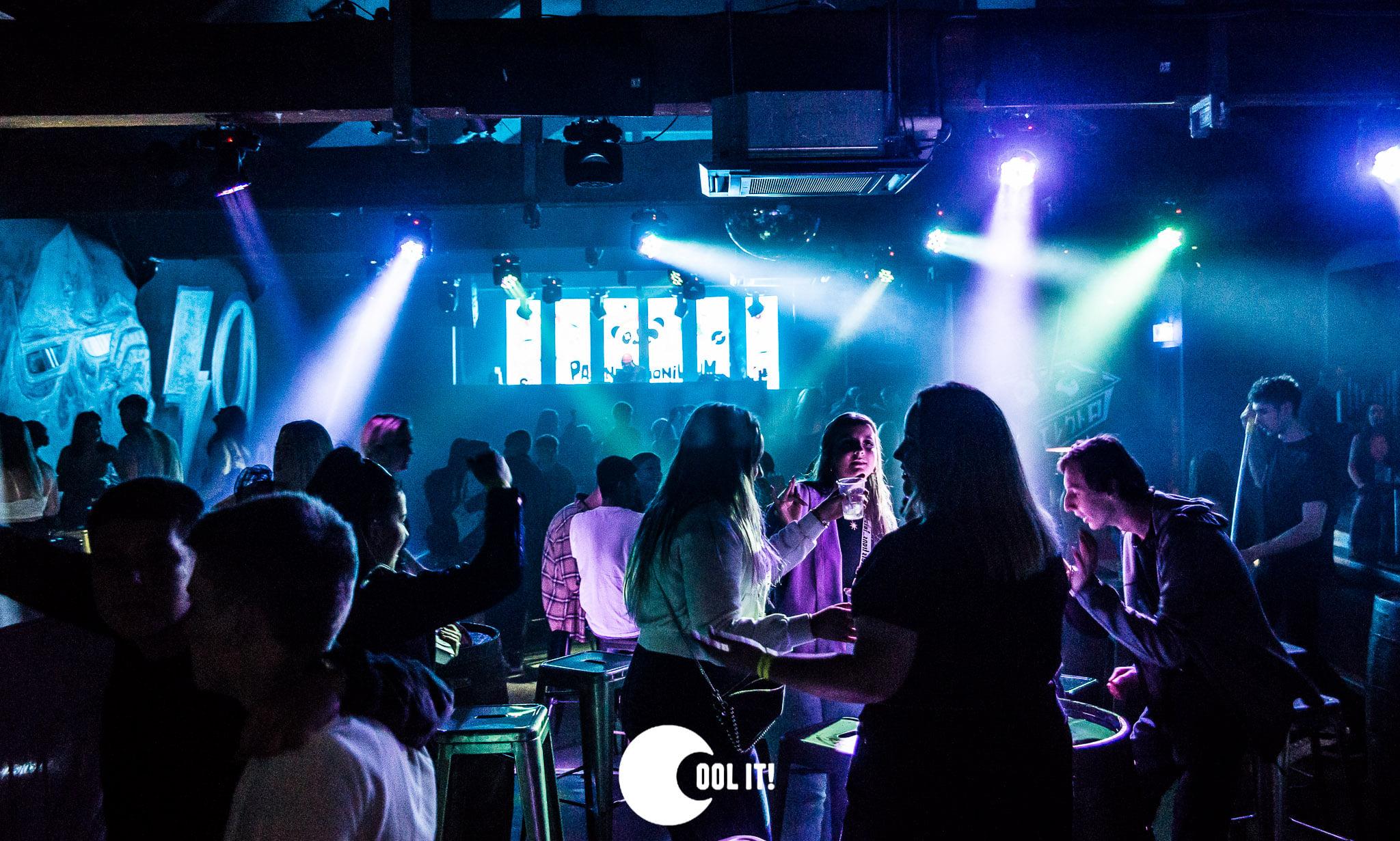 Level · Liverpool Licklist