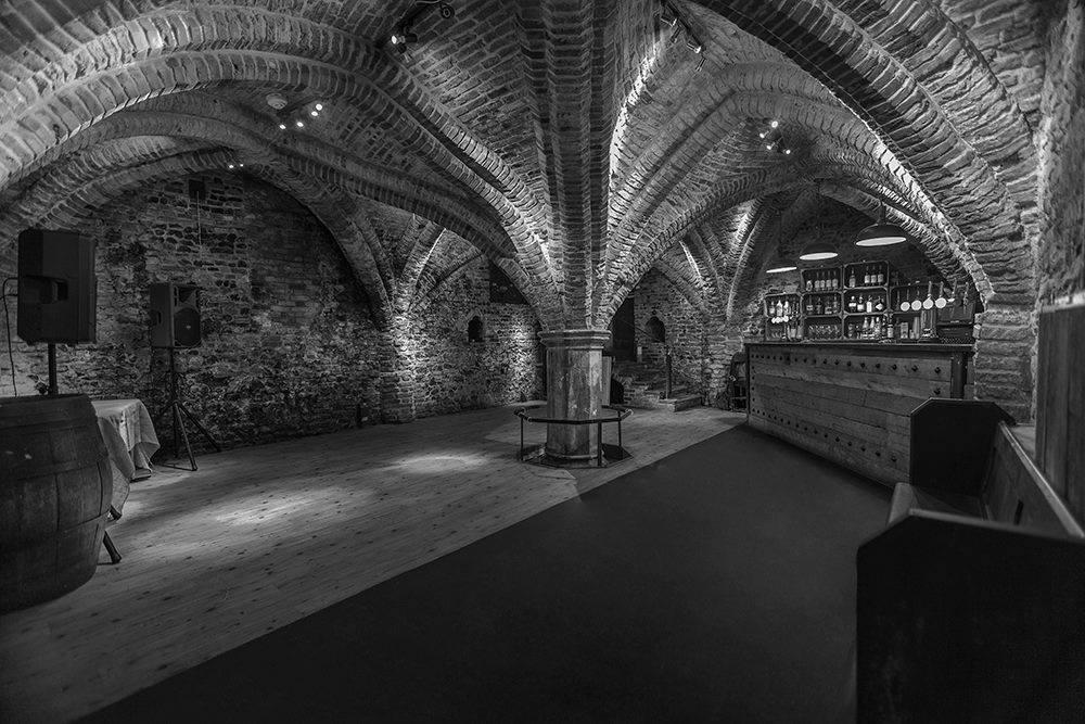 Bedfords Bar · Norwich Booked.it